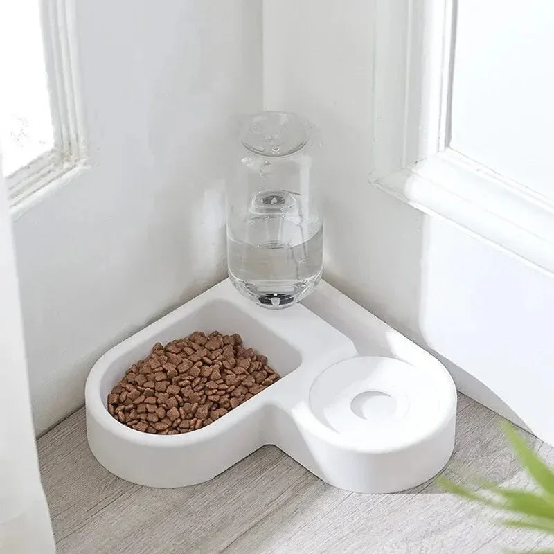 Automatic Drinking Pet Bowl.