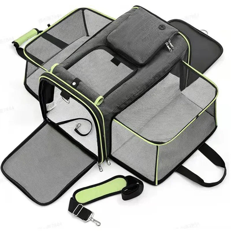 2025 New Large Capacity Carrier Cat Pet Airlines Approved Reflective Tape Cat Travel Bag Expandable Foldable Soft Dog Carrier